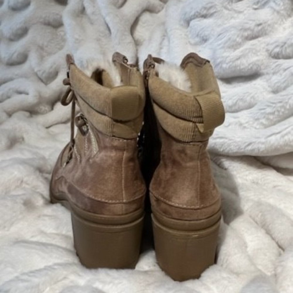 Sold - Picture 6 of 14